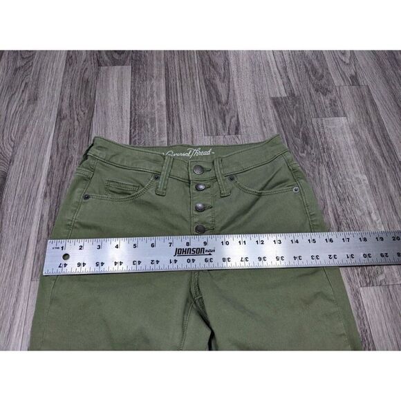 (3/$35) Universal Thread Size 00 / 24 R High Rise Skinny Button Fly Green Pants - Picture 8 of 11